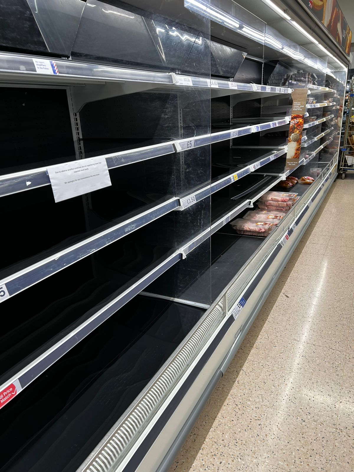 Pictures show bare shelves at Tesco as store issues apology to